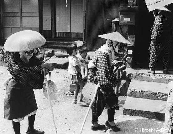瞽女 盲目の旅芸人｜UnoFOTO 京都写真美術館