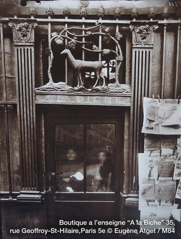 メタル製 女性ヌード像 壁掛け用 シュルレアリスム マンレイ オブジェ